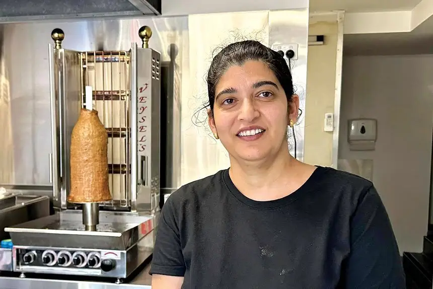 Welcome back to Aman at the Bens Kebabs.