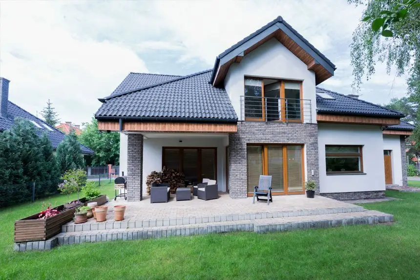 Families hang tough as rates go up and up