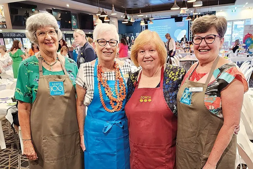 Eirys Jones, Rhonda Nola, Leanne Roberts and Janice Cumming.