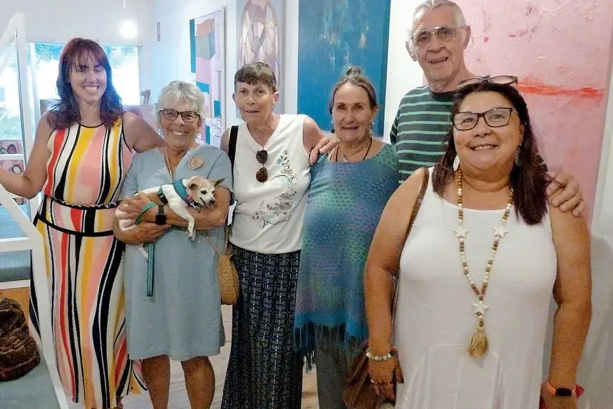 Nicky Taylor, Marilyn Varvaro and Missy, Cindy Cowell, Judith Smorti, Alan Cowell and Anne Leon at the ‘Flight of Fancy’ art exhibition opening.