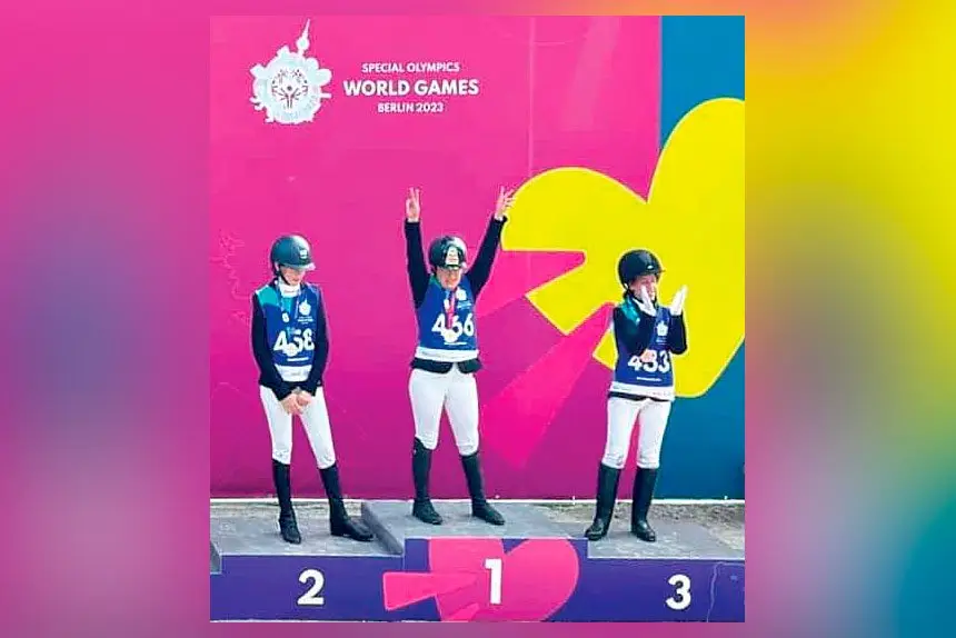 Bella Barrett wins gold at the Special Olympics in Berlin.