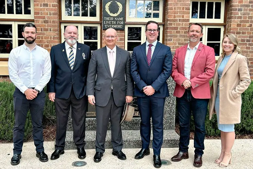 IPSWICH HUB: Minister Matt Keogh and Shayne Neumann announce that RSL Queensland, together with Mates4Mates and GO2 Health, has been selected to develop a business case for an Ipswich Veterans’ and Families’ Hub. Minister Keogh and Mr Neumann were joined at the announcement last week by (l. to r.) GO2 Health ‘s Damon Kerns-Stokes, RSL Qld’s Les Nash, Mates4Mates Adam Lawson and GO2 Health’s Kelly Prior.