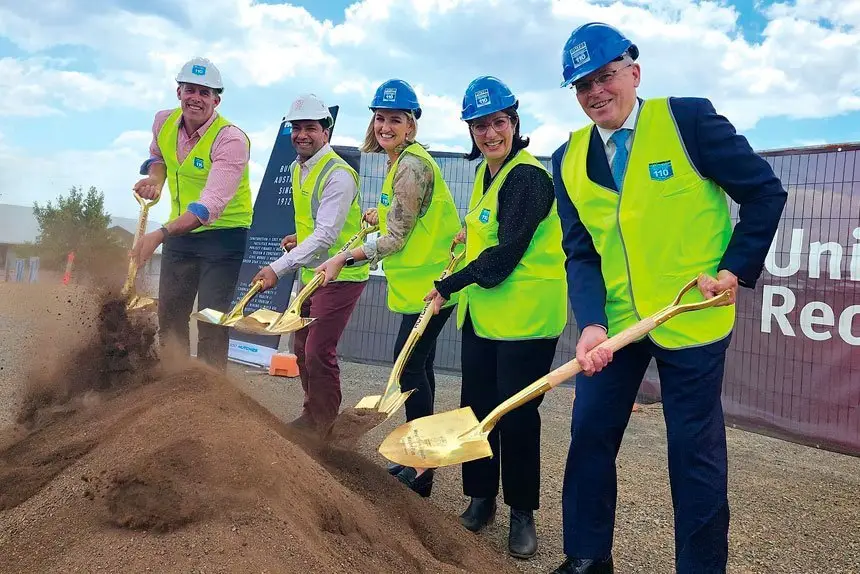 GREEN LIGHT: Marking the start of the Ripley Sub-Acute Expansion project were Minister for Health Shannon Fentiman (centre), Hutchinson Project Manager, Jamie Washington, local State Members, Lance McCullum and Charis Mullen and WMH Chairman Michael Willis.