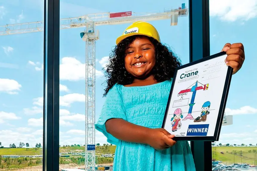 Leticia nails crane naming