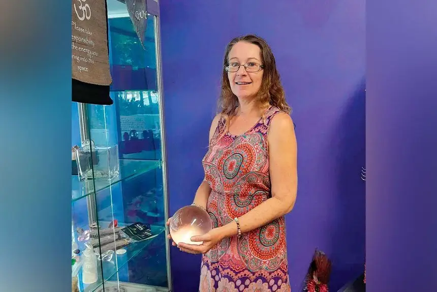 Ulli Hendry at New Age Rockz