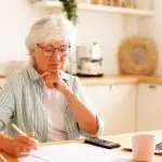 Pensioner urges financial awareness when returning to workplace