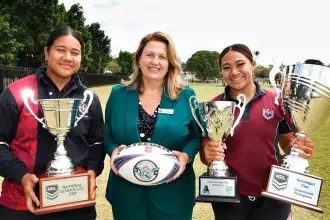 Mayor Teresa Harding has congratulated the ISHS rugby league girls on a winning season.