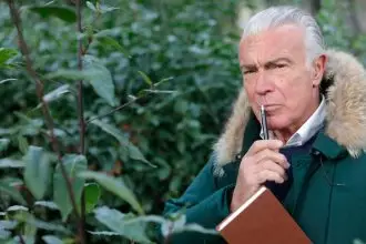 Complex beings with simple goals