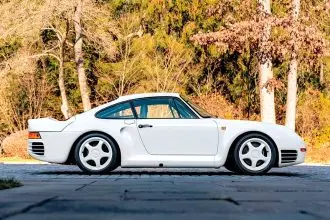 Even with a price tag of over $300,000, it is said that Porsche lost money on every single 959 as a result of the extraordinary costs of construction, research, and development.