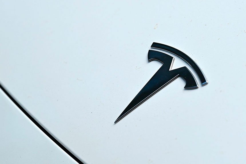 An Australian class action claims Tesla has overstated what its vehicles are capable of achieving. PHOTO: Dean Lewins/AAP PHOTOS