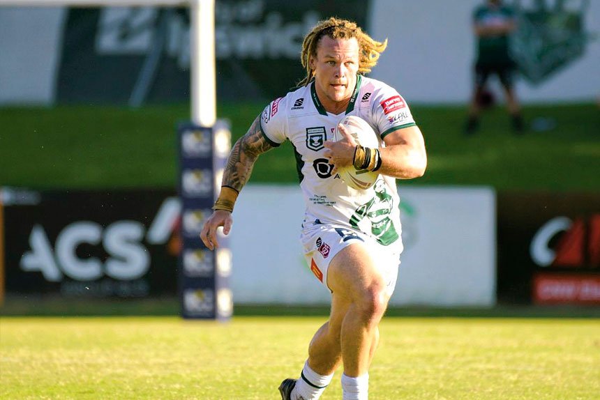 FULL FOCUS: Blake Lenehan strides out for the Jets. PHOTO: Chris Lenehan photography