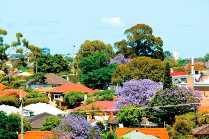Since COVID, advertised rents have surged over 20 per cent, while the public housing waitlist sits at 170,000 households. Homelessness rose from 95,000 to 122,000 people between 2001 and 2021.