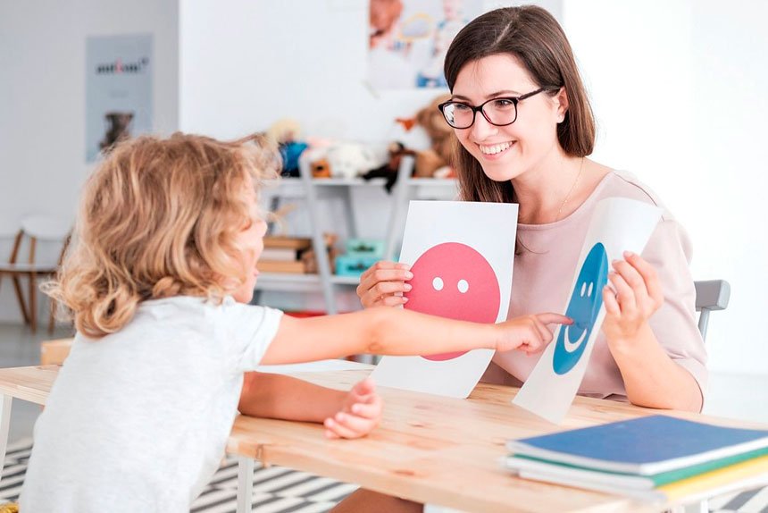 FOCUS ON POSITIVE: Caregivers should reflect on and discuss their child’s positive qualities with clinicians.