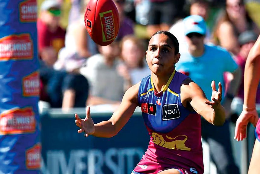 Courtney Hodder kicked a crucial goal in the second quarter.