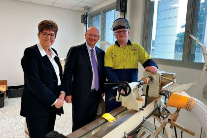 Blair MP Shane Neumann supports Free TAFE.