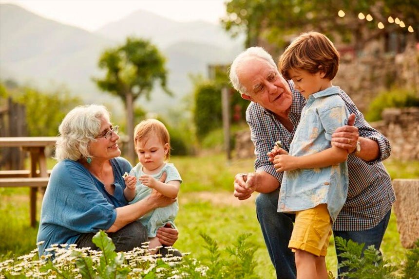 Should Retirees Spend or Save the Kids’ Inheritance?