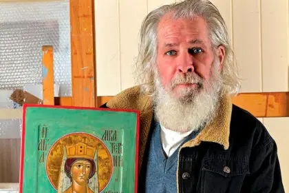 Leonard Brown is a nationally celebrated artist.