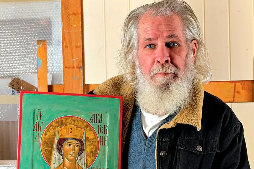 Leonard Brown is a nationally celebrated artist.