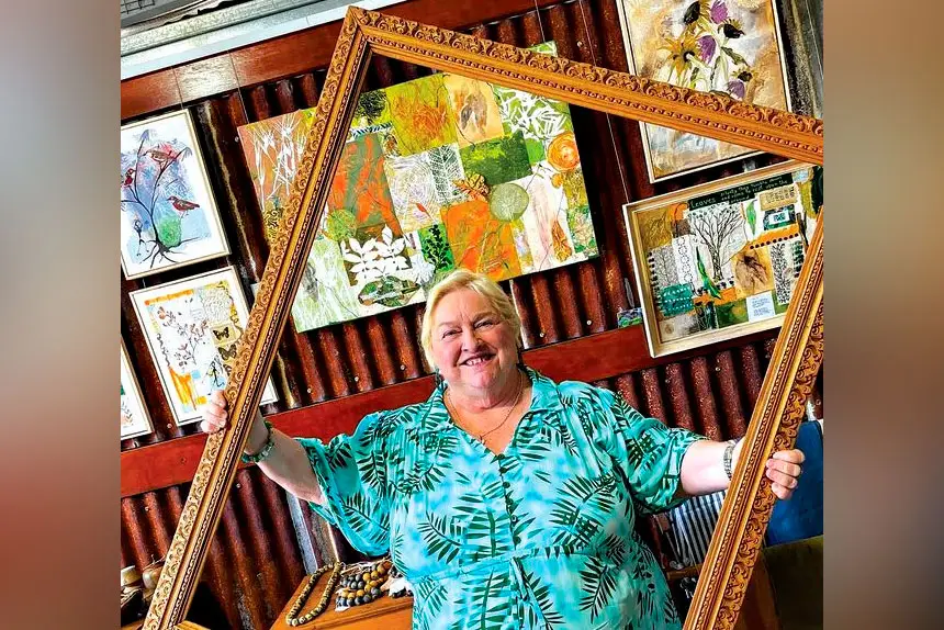 SHARED EXPERIENCES: Di Carter loves to see her artwork make a personal connection with a buyer.