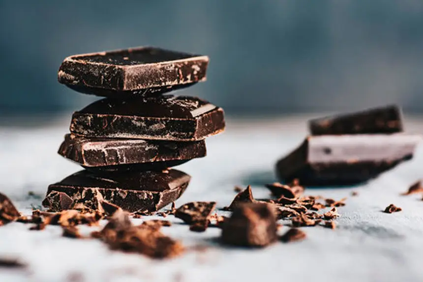 Dark Chocolate vs Milk Chocolate: Which Is Better?