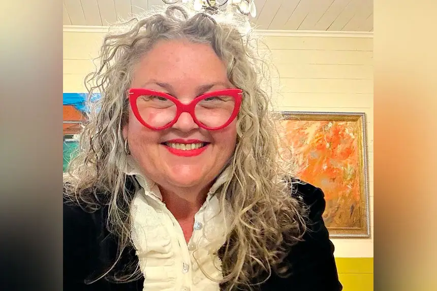 Artist of the Week Jodi Bowen.
