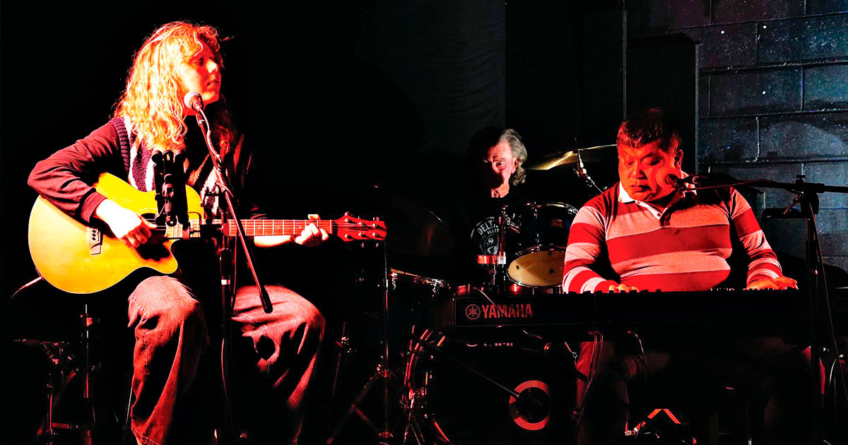 GOOD CAUSE: Audience members were encouraged to make a donation. PHOTOS: Stuart Bowden Creative