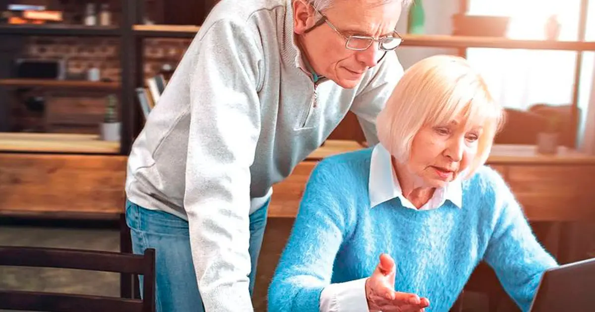 TRAVEL FUND: Estimates suggest about 92,000 pensioners travel overseas for more than six weeks each year.